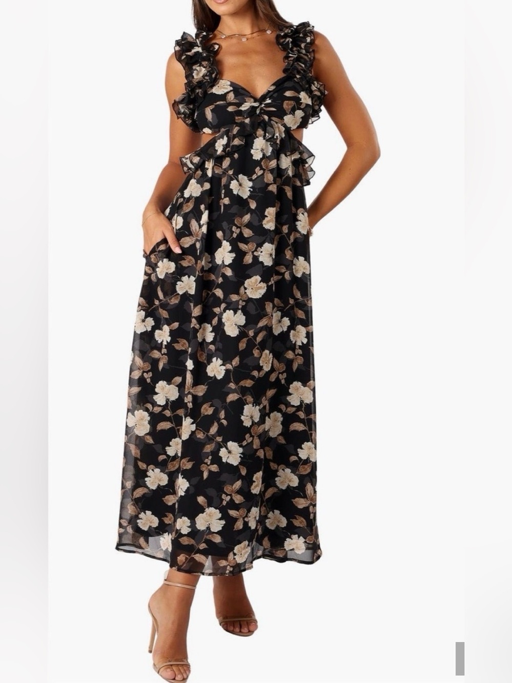 NWT Petal & Pup Lucah
Floral Ruffle Maxi Dress XL